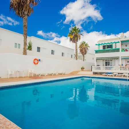 Apartamentos Haria En Puerto Del Carmen Tías Exterior foto