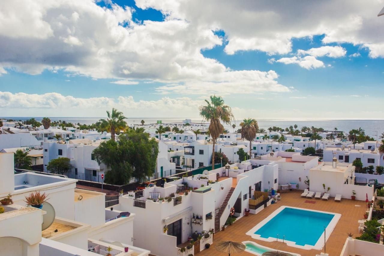 Apartamentos Haria En Puerto Del Carmen Tías Exterior foto